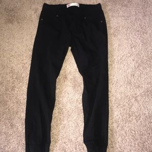 Levi boy’s black joggers